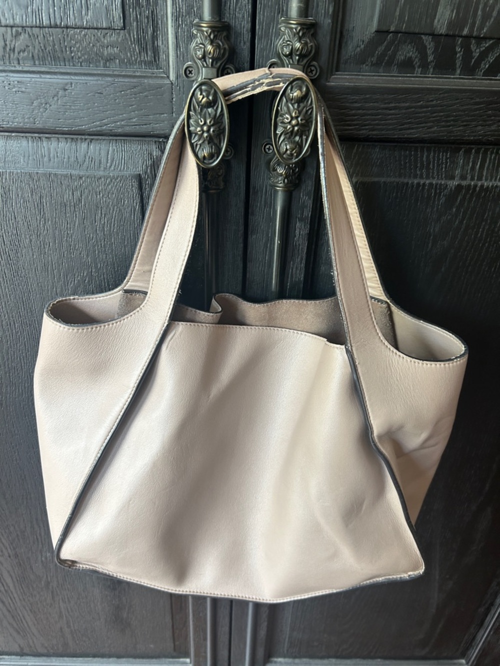Stella McCartney Light Beige Perforated Logo Tote Authentic - Picture 2 of 6